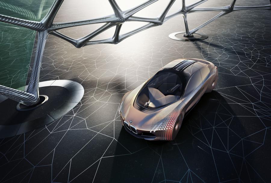  BMW Vision Next 100 2016 года  (фото 18 из 157)
